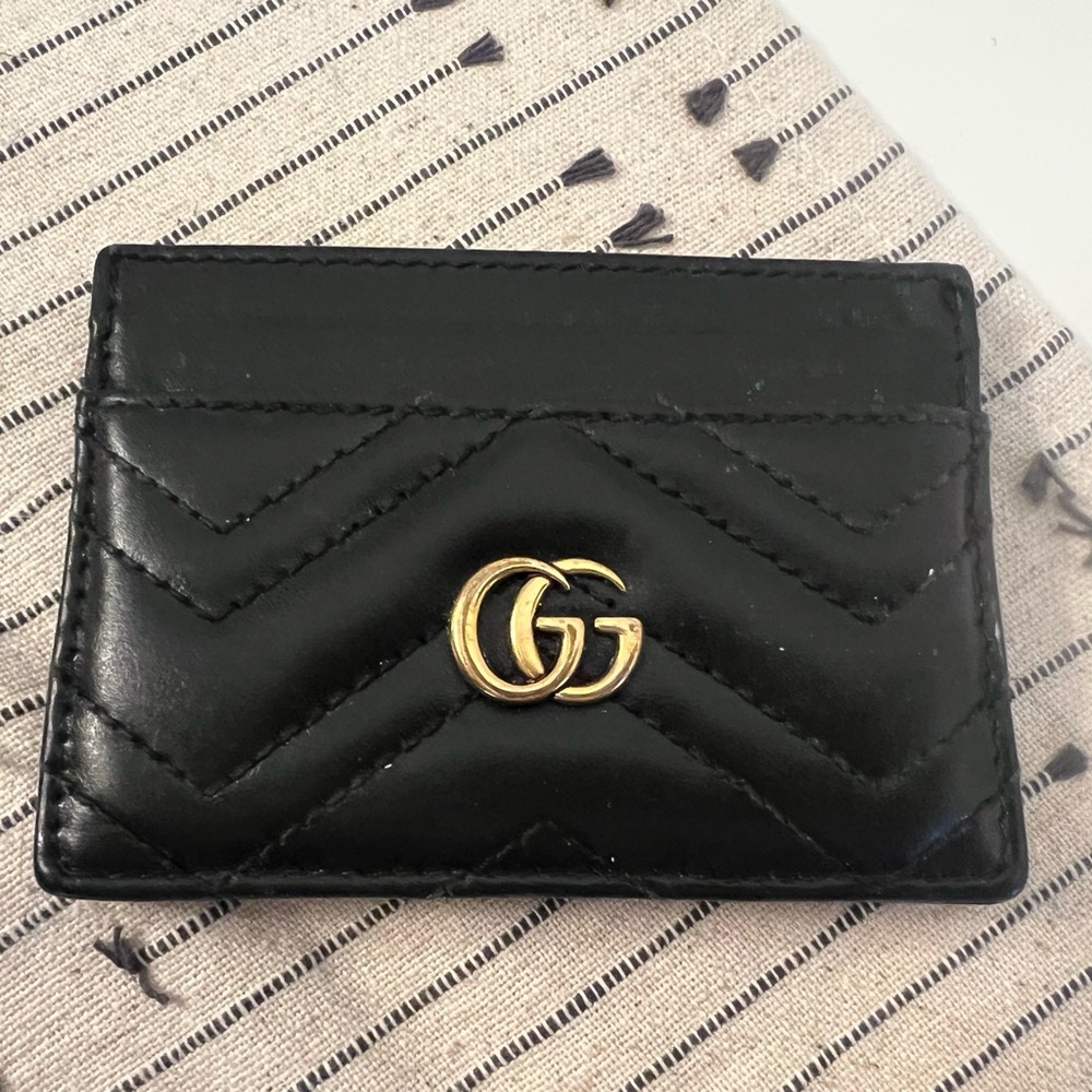 Gucci Black and Gold Card Holder